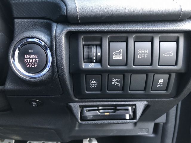 SUBARU FORESTER 2018