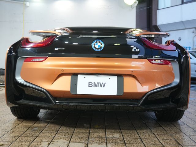 BMW BMW i8 ROADSTAR 2018