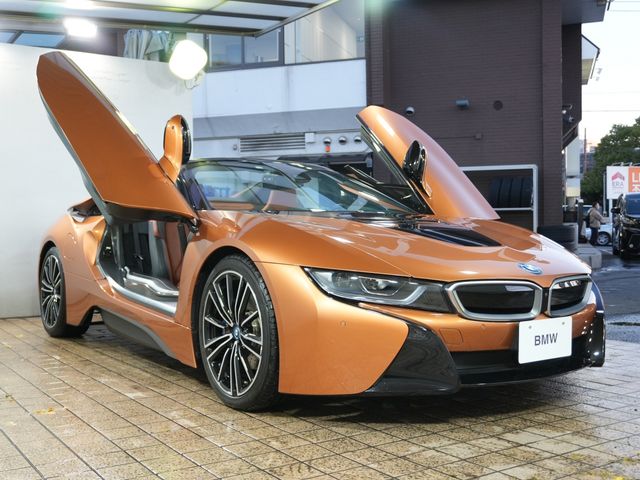 BMW BMW i8 ROADSTAR 2018