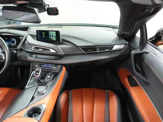 BMW BMW i8 ROADSTAR 2018