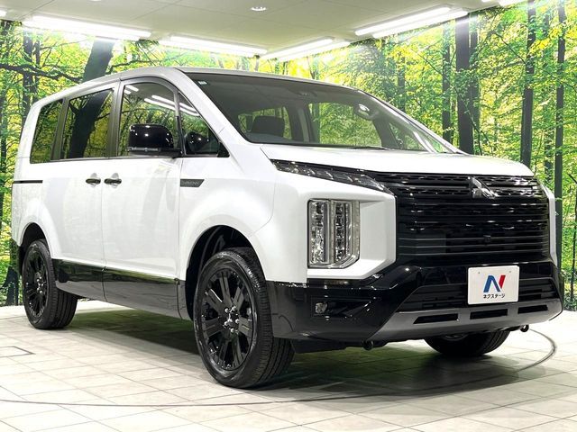 MITSUBISHI DELICA D:5 4WD 2025