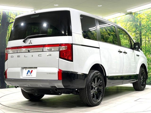 MITSUBISHI DELICA D:5 4WD 2025