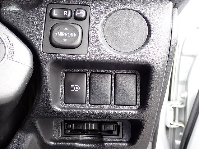 TOYOTA HIACE van 1.25t 2WD 2020