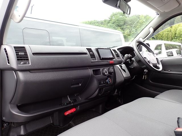 TOYOTA HIACE van 1.25t 2WD 2020