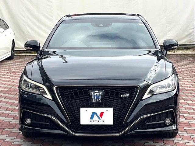 TOYOTA CROWN sedan hybrid 2022