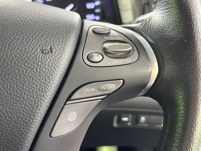 NISSAN FUGA HYBRID 2014