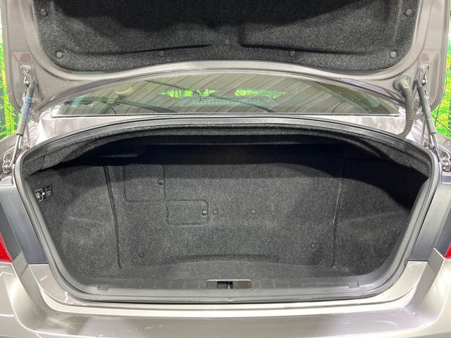 NISSAN FUGA HYBRID 2014