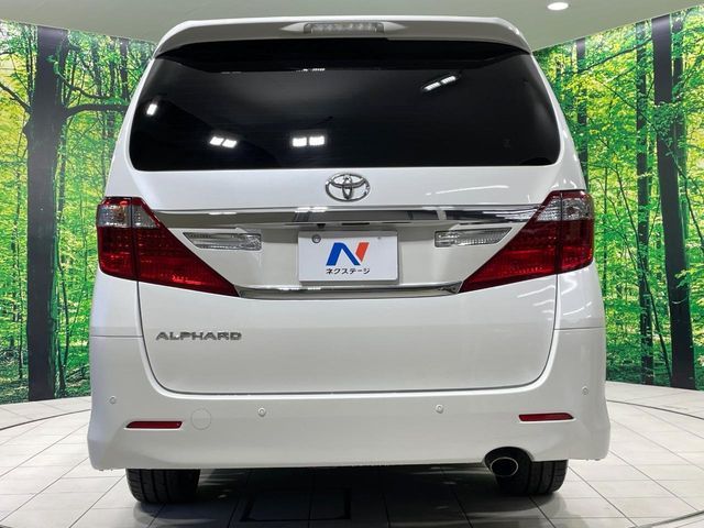 TOYOTA ALPHARD 2012