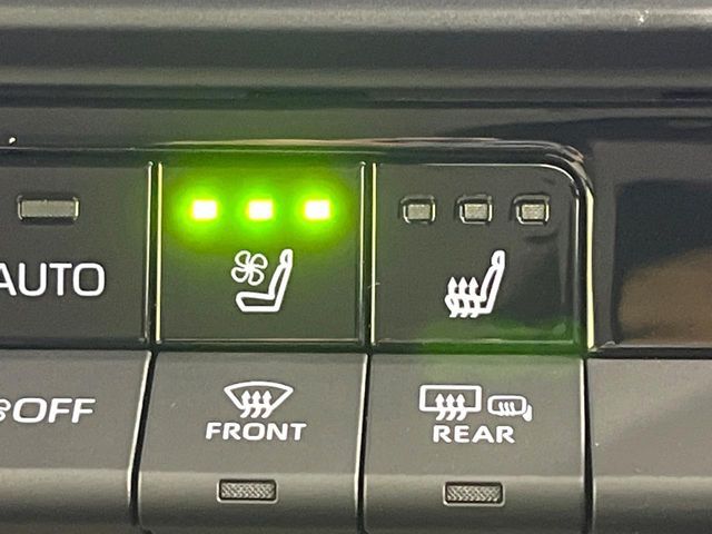 TOYOTA CROWN CROSSOVER 2023