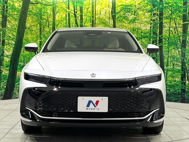 TOYOTA CROWN CROSSOVER 2023