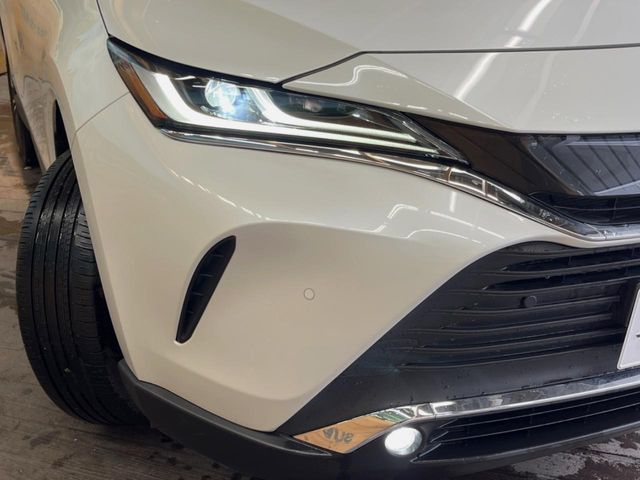 TOYOTA HARRIER 2WD 2022