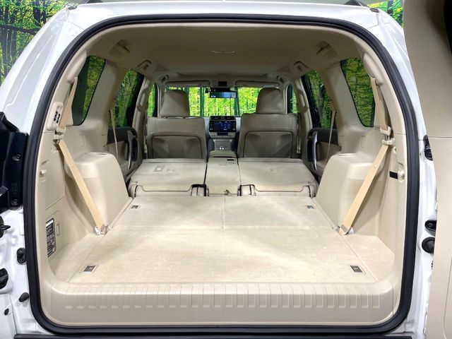 TOYOTA LANDCRUISER PRADO 2023