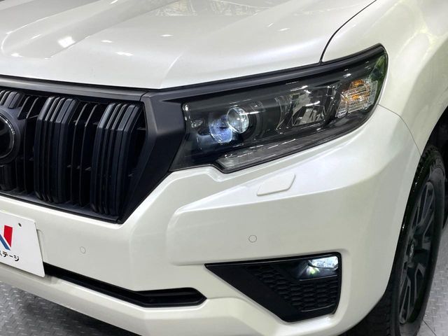 TOYOTA LANDCRUISER PRADO 2023