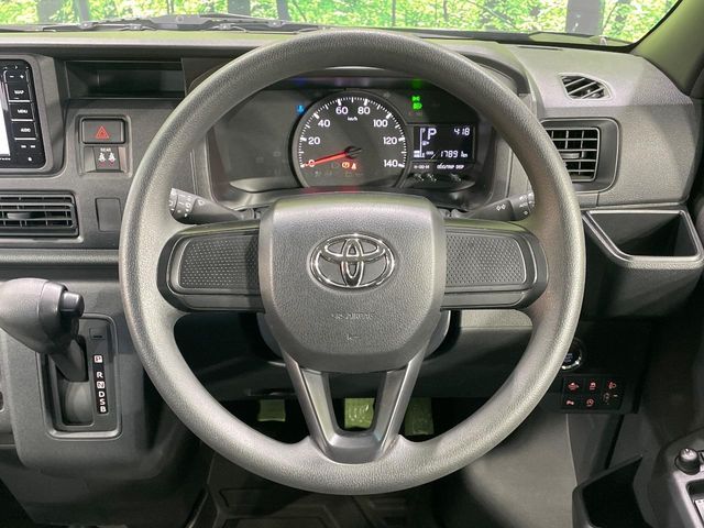 TOYOTA PIXIS van 2023