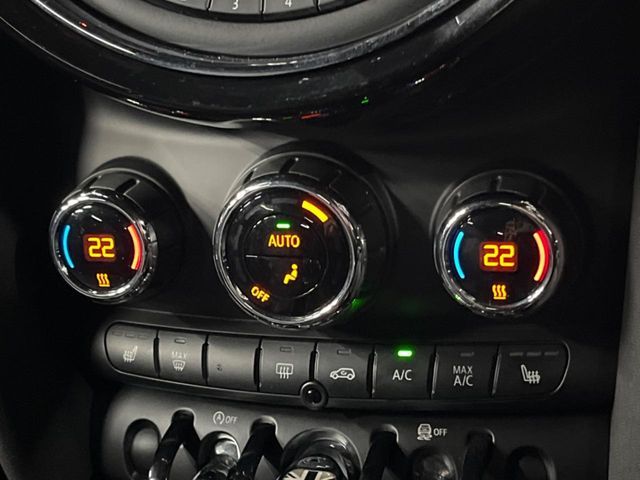 BMW BMW MINI COOPER SD 5DOOR 2017