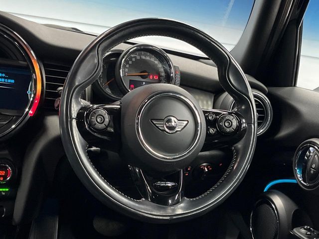 BMW BMW MINI COOPER SD 5DOOR 2017