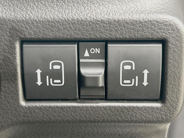 SUZUKI Spacia GEAR 2024