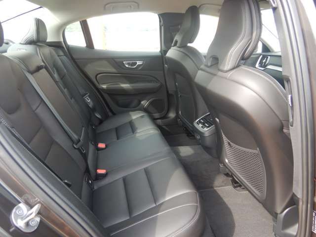 VOLVO VOLVO S60 2024