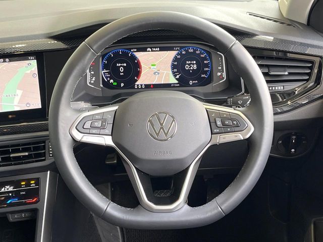 VOLKSWAGEN VOLKSWAGEN POLO 2023