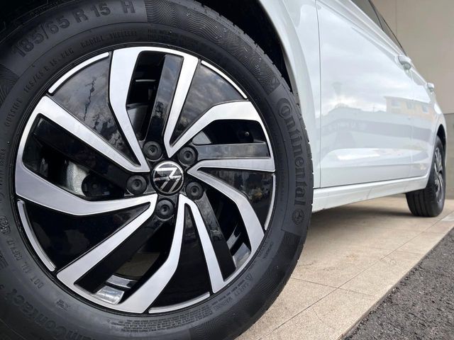 VOLKSWAGEN VOLKSWAGEN POLO 2023