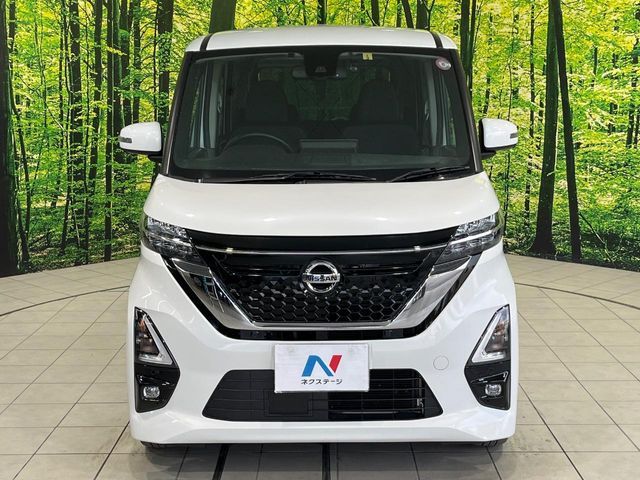 NISSAN ROOX 2023