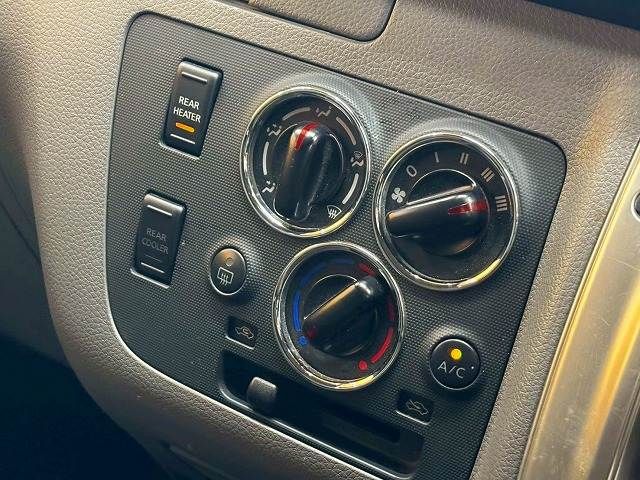 NISSAN NV350 CARAVAN 2015