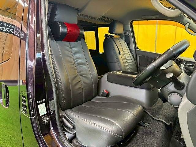 NISSAN NV350 CARAVAN 2015