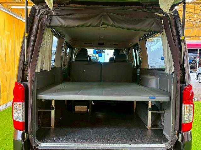 NISSAN NV350 CARAVAN 2015