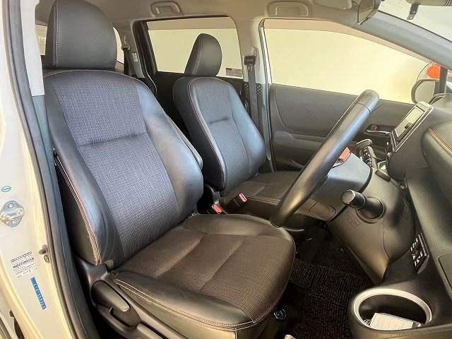 TOYOTA SIENTA HYBRID 2018