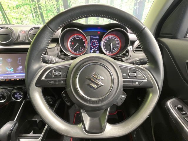 SUZUKI SWIFT 4WD 2020