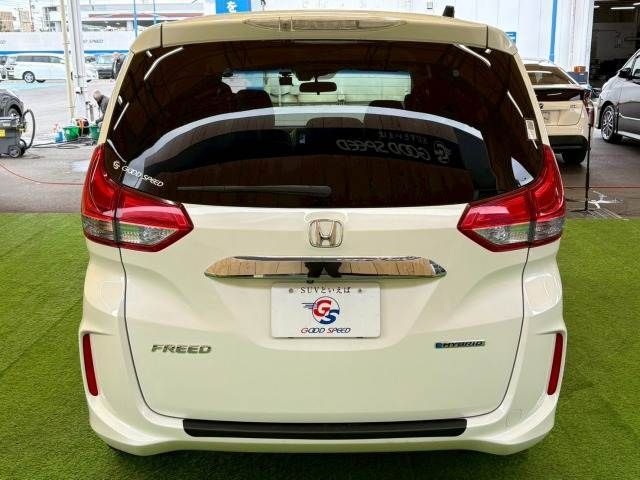 HONDA FREED HYBRID 2018