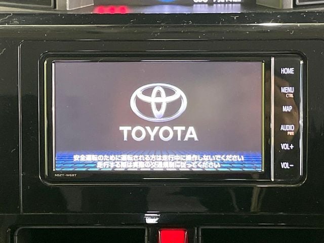 TOYOTA ROOMY 2021