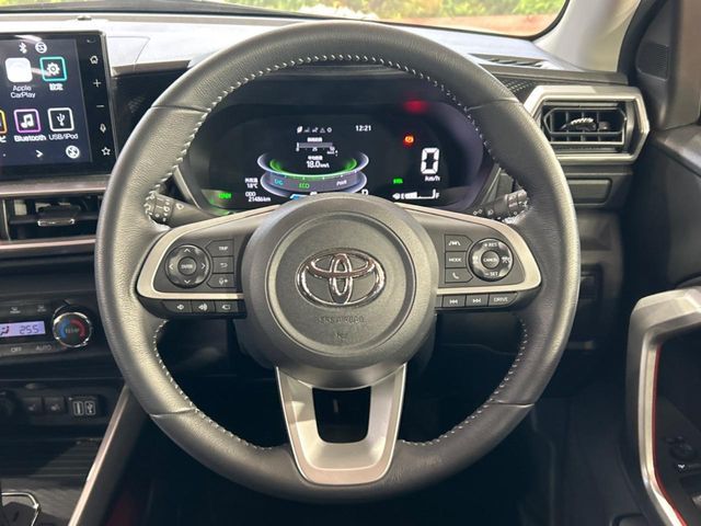 TOYOTA RAIZE HYBRID 2023