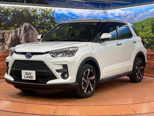 TOYOTA RAIZE HYBRID 2023