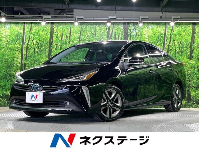 TOYOTA PRIUS 2019