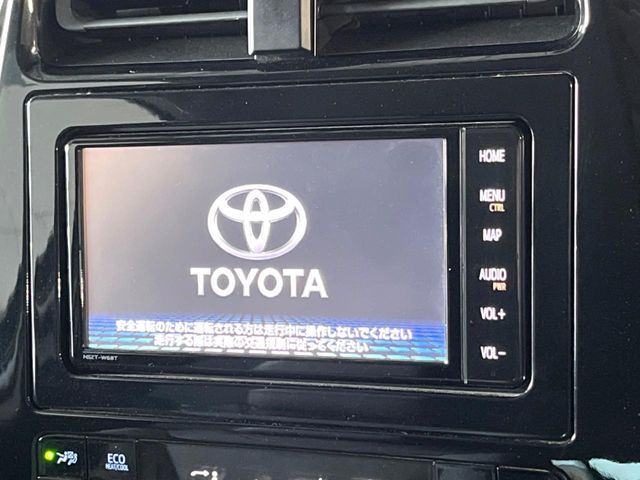 TOYOTA PRIUS 2019