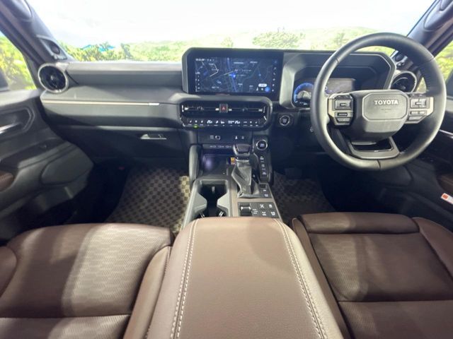 TOYOTA LANDCRUISER 250 2024