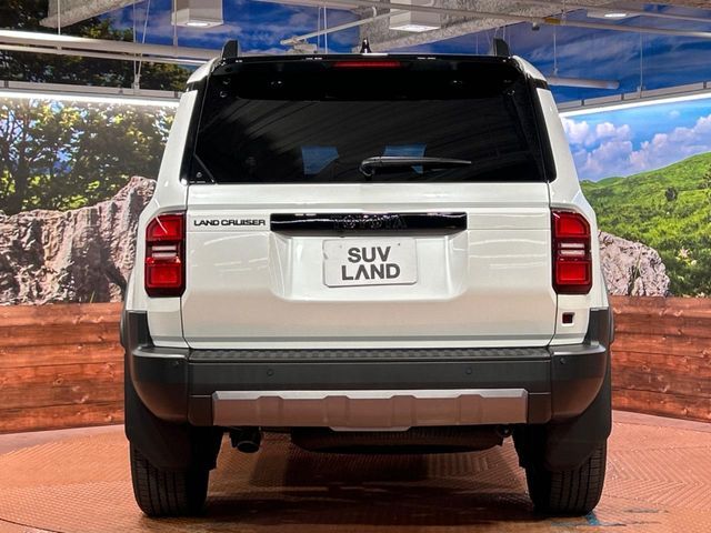 TOYOTA LANDCRUISER 250 2024