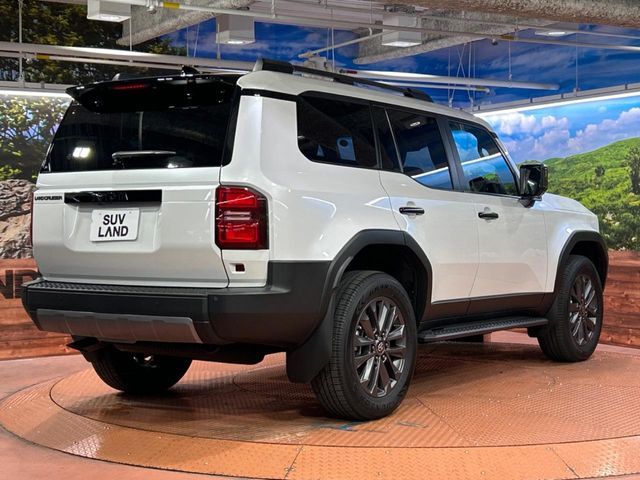 TOYOTA LANDCRUISER 250 2024