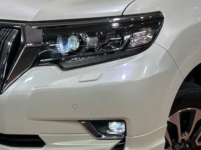 TOYOTA LANDCRUISER PRADO 2022