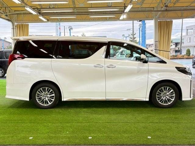 TOYOTA ALPHARD 2020