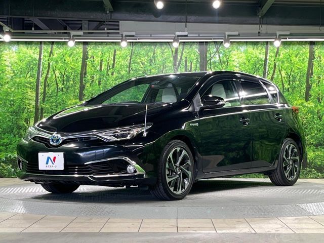 TOYOTA AURIS HYBRID 2017