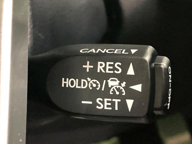 TOYOTA HILUX 4WD 2023