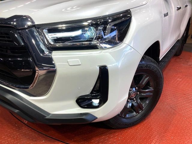 TOYOTA HILUX 4WD 2023