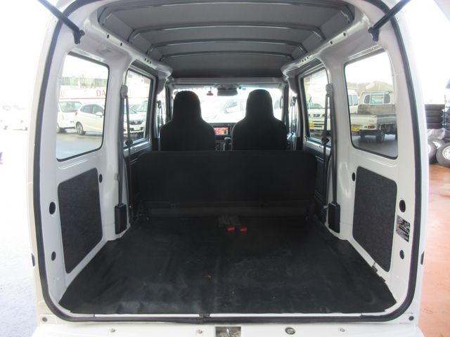 DAIHATSU HIJET CARGO 4WD 2018