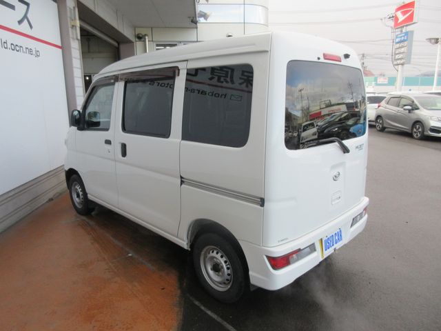 DAIHATSU HIJET CARGO 4WD 2018