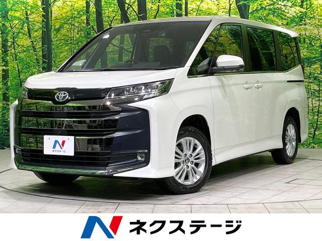 TOYOTA NOAH 4WD 2024