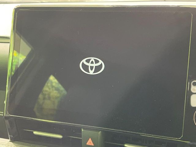 TOYOTA NOAH 4WD 2024