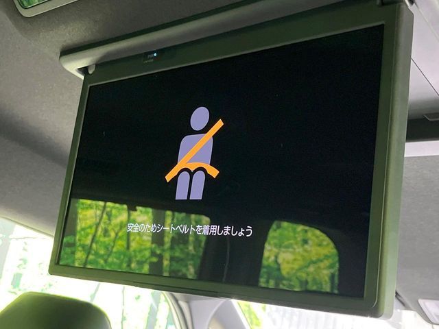 TOYOTA NOAH 4WD 2024