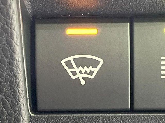 TOYOTA NOAH 4WD 2024